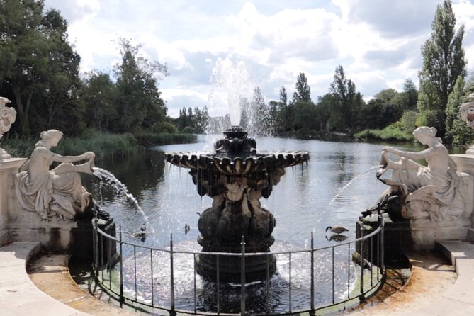 Royal Afternoon Tea & Walk at Kensington Palace - Who should book this Kensington Palace royal tea and walk?