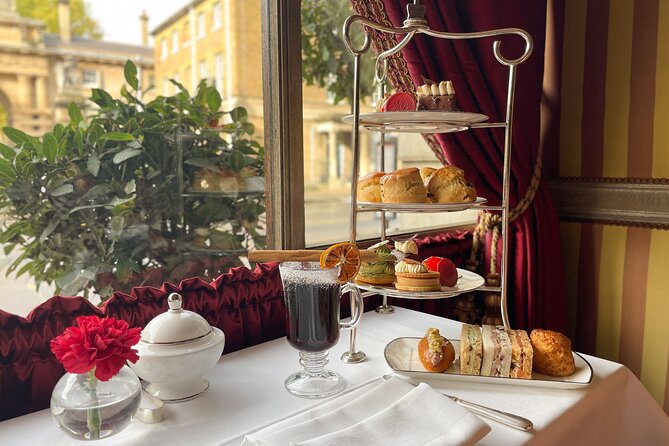 Royal London Tour with Afternoon Tea at The Rubens at the Palace - Downing Street and Whitehall: Seeing the Political London You Usually Only Hear About