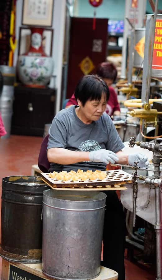 San Francisco: Chinatown Dim Sum and Tea Tour - Dim Sum Kickoff: How a Full Feast Works as a First Lesson