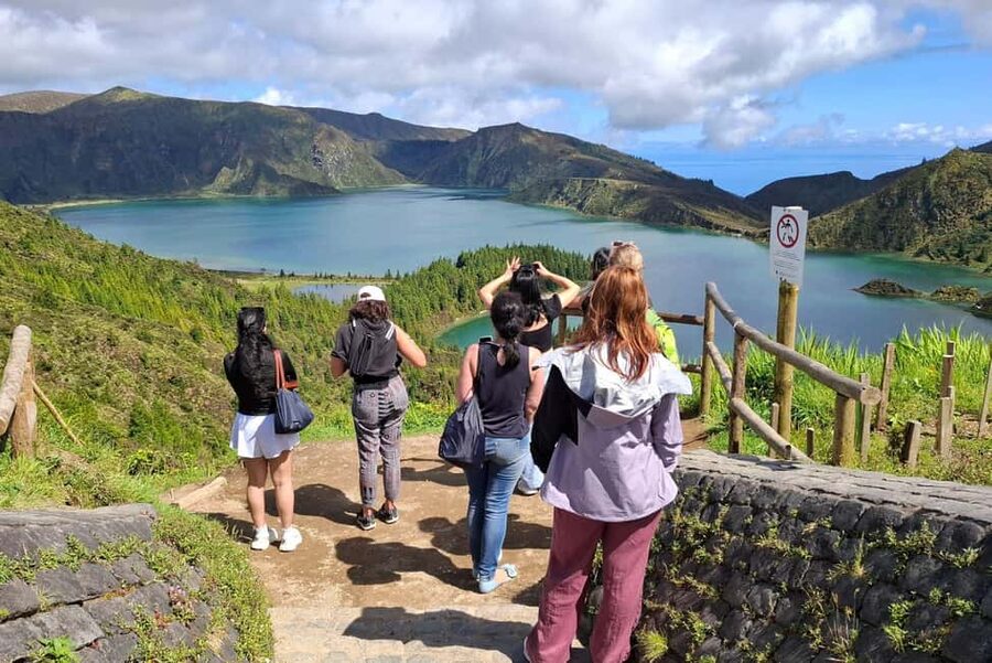 São Miguel: 2-Day Island Tour, Tea & Pineapple Plantation - Two Days Around São Miguel’s Most Scenic Volcanic Loop