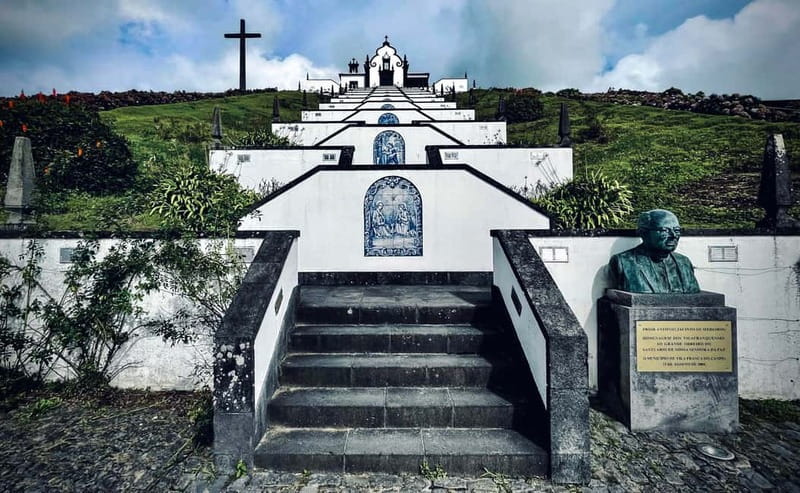 São Miguel: Furnas Volcano & Tea Plantation Tour & Lunch - From Ponta Delgada to the south coast: set your expectations