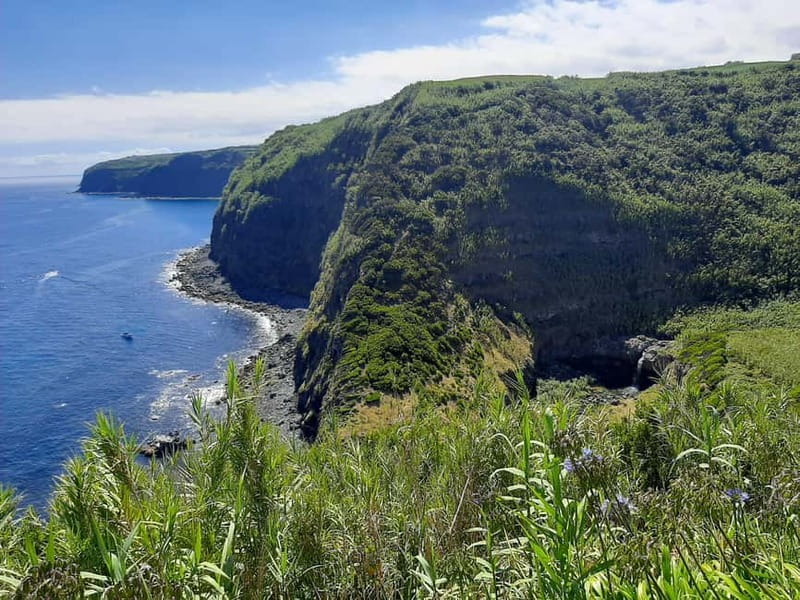 São Miguel: Moinho do Felix Hike with Tea Factory Visit - Moinho do Félix hike: waterfalls, greenery, and optional swims