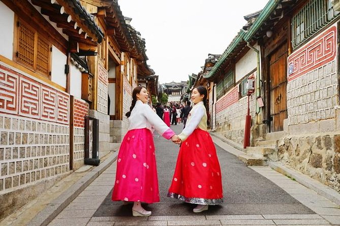 Small Group Seoul Highlight Tour opt. Hanbok & Tea Ceremony - Lunch-Time Seoul: Gwangjang Market and Insadong Food Streets