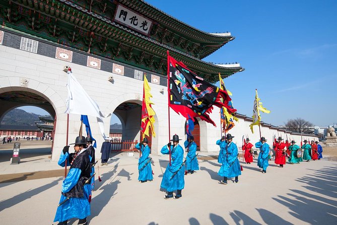 Small Group Seoul Highlight Tour opt. Hanbok & Tea Ceremony - Namsan Cable Car and N Seoul Tower: The Skyline Wrap-Up