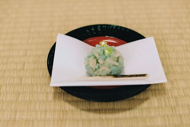 Tea ceremony by the tea master in Kyoto SHIUN AN - What’s included (and why the socks and fan are not random extras)