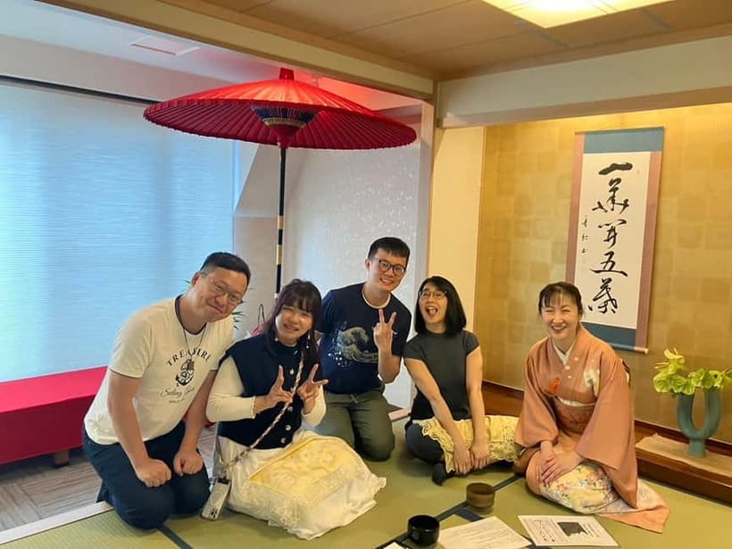 Tea ceremony experience in Japanese-style room 60min - Who should book this Wasako tea ceremony (and who should skip it)
