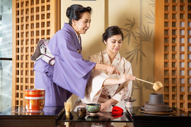 Tea ceremony experience with simple kimono in Okinawa - Ryurei-style seating: tea ceremony without the floor hurdle