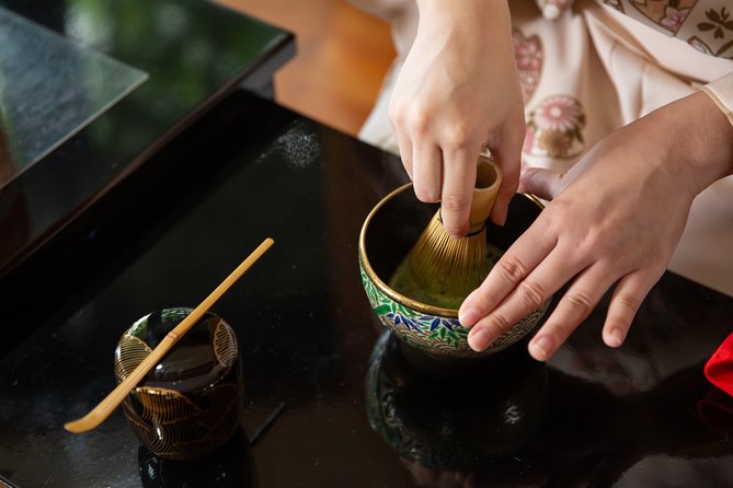 Tea ceremony experience with simple kimono in Okinawa - Handling tea tools: where the respect shows up