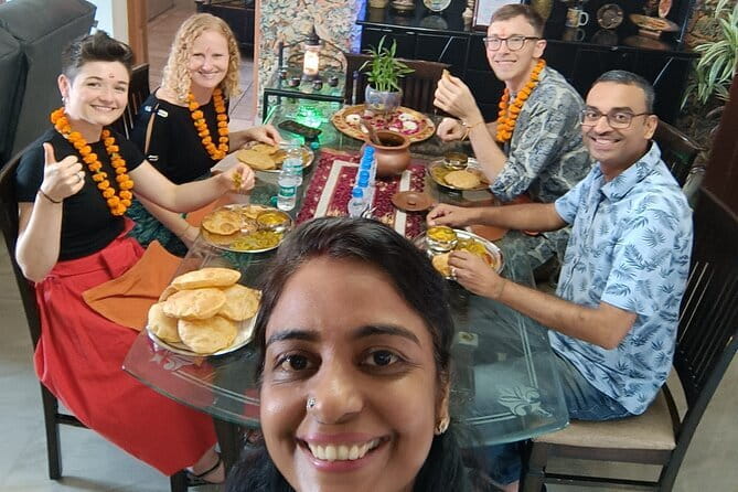 Tea Tasting Session at India's oldest tea boutique Sancha Tea/Aap Ki Pasand - Masala Chai Blends with Saffron, Cardamom, Ginger, and More