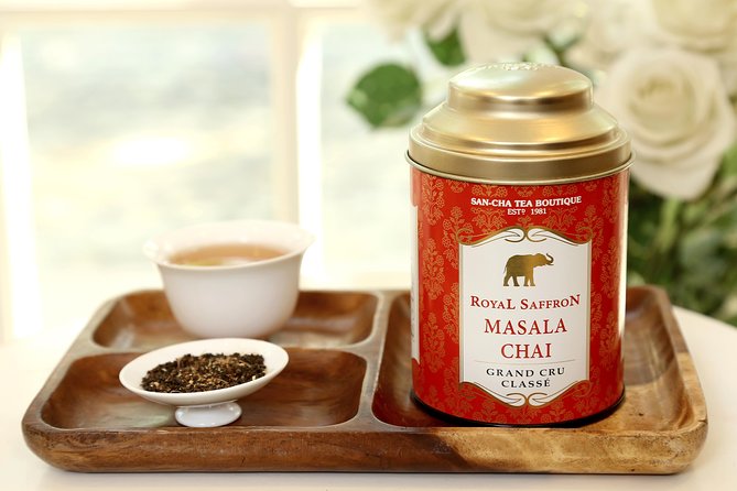 Tea Tasting Session at India's oldest tea boutique : Sancha Tea Boutique - Browse time: the 100+ tea selection after the tasting