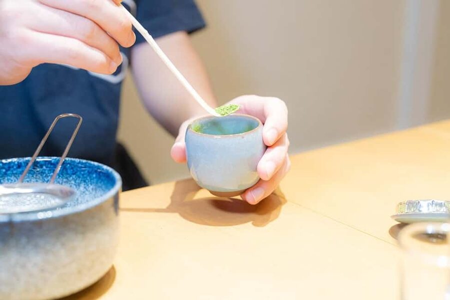 Tokyo: Matcha Tea Ceremony Experience in Shibuya - Tea manners: the rules behind the calm