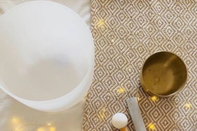 Traditional Tea Ceremony with Tibetan Sound Healing - Tea origins and making sense of the cup