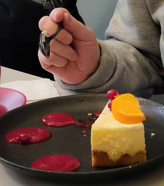 Tromsø Sweet Temptations tour: afternoon tea & chocolates - Price and value: what $83 buys in real terms