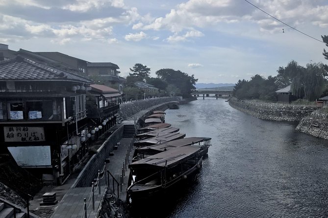 Uji: Private immersion into Kyoto's tea and reglious culture - Stop 5: Byodoin Omotesando, the pilgrimage street of tea shops