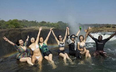 Victoria Falls: Devil's Pool High Tea - From your hotel to the Zim border: how the day actually moves