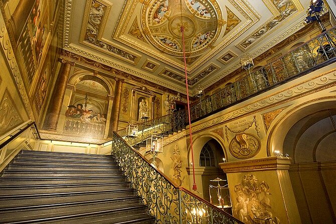 VIP Kensington Palace Gardens Tour & Royal Tea Crown Experience - Who should book this VIP Kensington Palace Gardens and Royal Tea tour