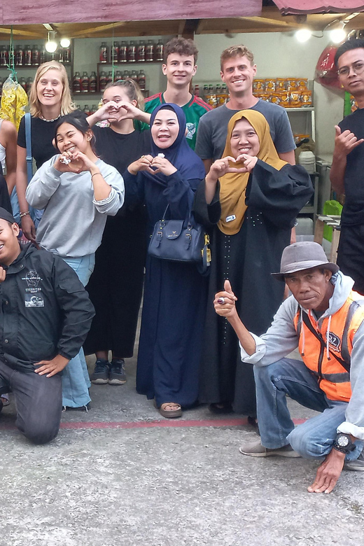Volcano, Hot Spring, Mud Bath & Tea plantation all included - Rengganis Ciwidey: Zipline and Swimming Time