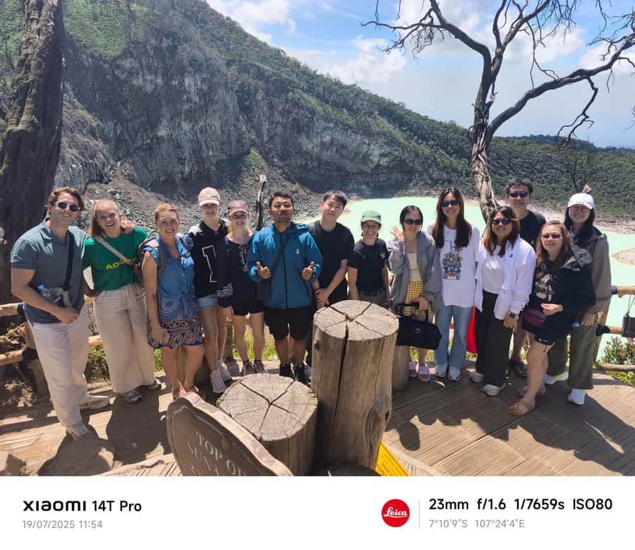 Volcano, Hot Spring, Mud Bathing, & Tea Tour all included - Glamping Lakeside Rancabali lunch: a real break, not just a pit stop