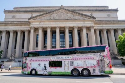 Washington, D.C.: Tea Around Town Bus Tour with Landmarks - Meeting point on Pennsylvania Ave: timing, tickets, and getting settled