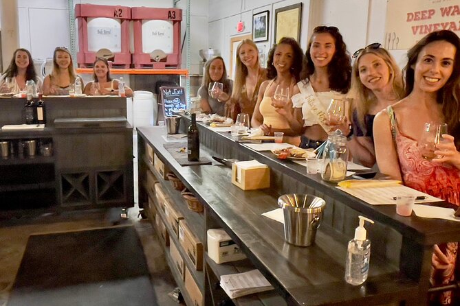 Wine Sippin'-Tea Drinkin'-Tree Huggin' Lowcountry Sightseeing - Meeting at 375 Meeting St and Timing the Day Right