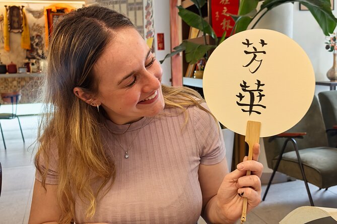 Xi'an Calligraphy & Tea Ceremony - Dive into Ink & Brush Artistry - Why the Small Group and English-Friendly Teaching Matter