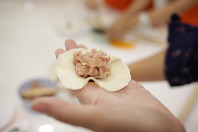Xiao Long Bao & Boba Tea Cooking Class in Taipei - Smashed Cucumber Salad: The Tangy, Crunchy Side That Cuts the Fat