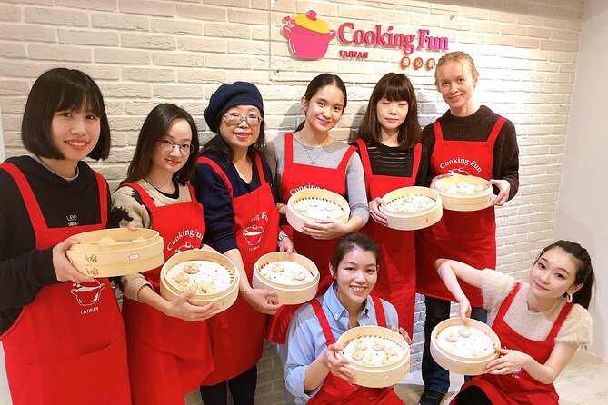 Xiao long bao, Pork thick soup, Bubble milk tea. (Taiwan Cooking Class)-B - The ingredient lesson: fruit, vegetables, and what makes Taiwanese flavors click